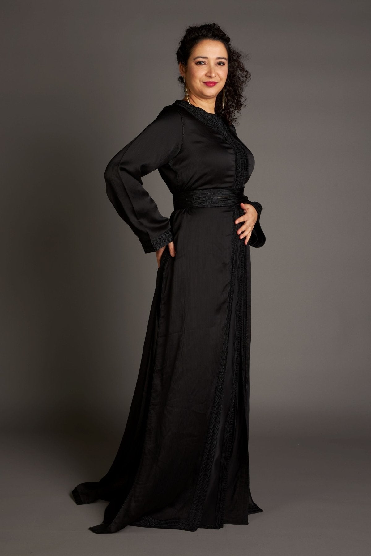 Show - model Takshita - INESINO
